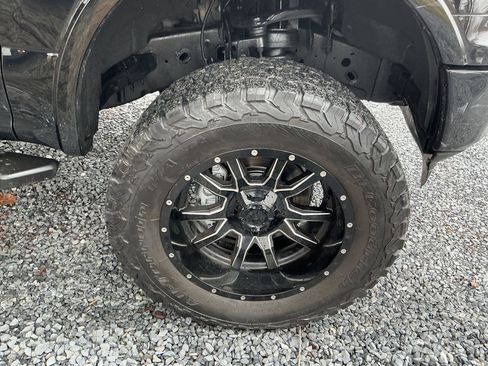 Used 2018 Ford F150 XLT w/ Equipment Group 302A Luxury image 24