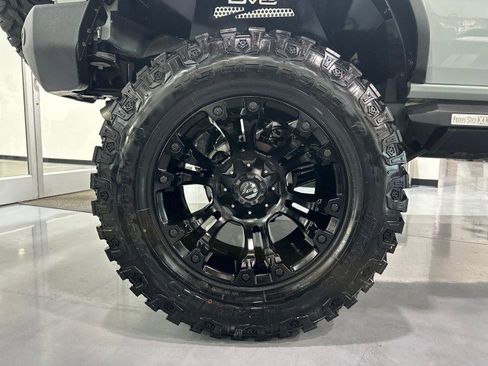 Used 2022 Ford Bronco Outer Banks w/ Sasquatch Package AWD/4WD image 7