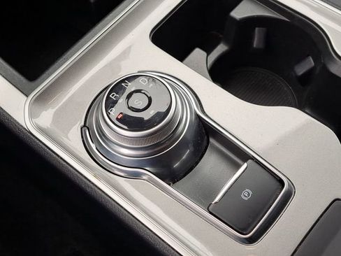 Certified 2024 Ford Edge SEL w/ Convenience Package image 19