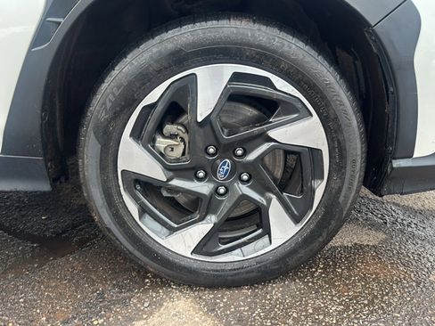 Used 2024 Subaru Crosstrek 2.5i Limited image 40