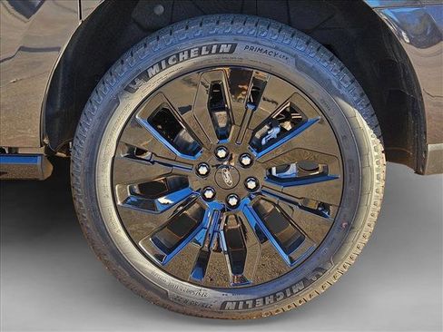 New 2025 Ford Expedition Max Platinum w/ Stealth Appearance Package image 10