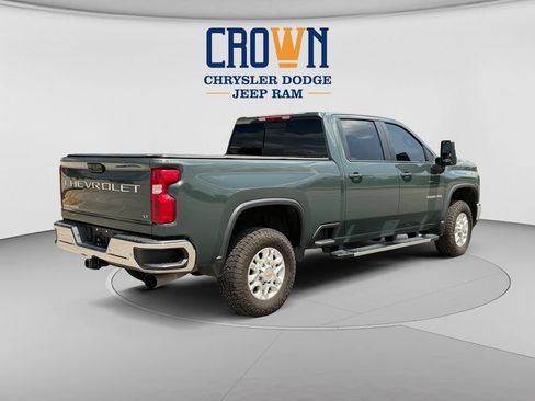 Used 2026 Chevrolet Silverado 3500 LT w/ All Star Edition AWD/4WD image 3