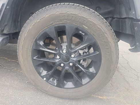 Used 2021 Jeep Wrangler Unlimited Sahara w/ Cold Weather Group image 6