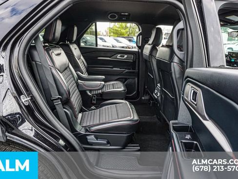 Used 2025 Ford Explorer ST-Line AWD/4WD image 23