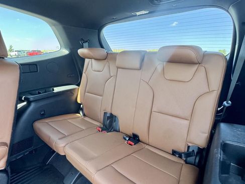 Certified 2024 Kia Telluride EX X-Line AWD/4WD image 12