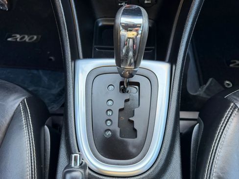 Used 2014 Chrysler 200 Limited w/ Sun/Sound Group FWD image 13