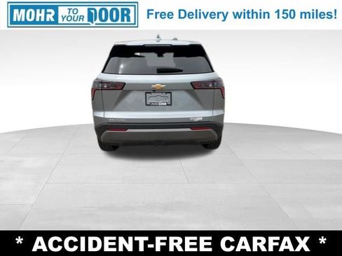 Used 2025 Chevrolet Equinox LT FWD image 4