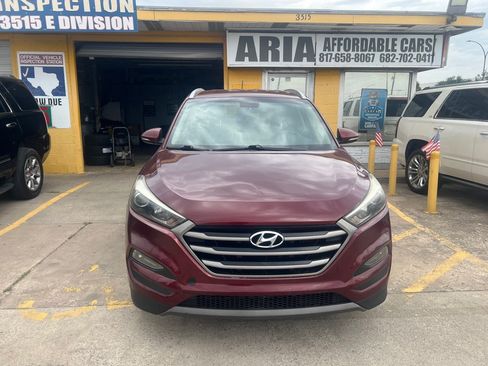 Used 2016 Hyundai Tucson Sport FWD image 2