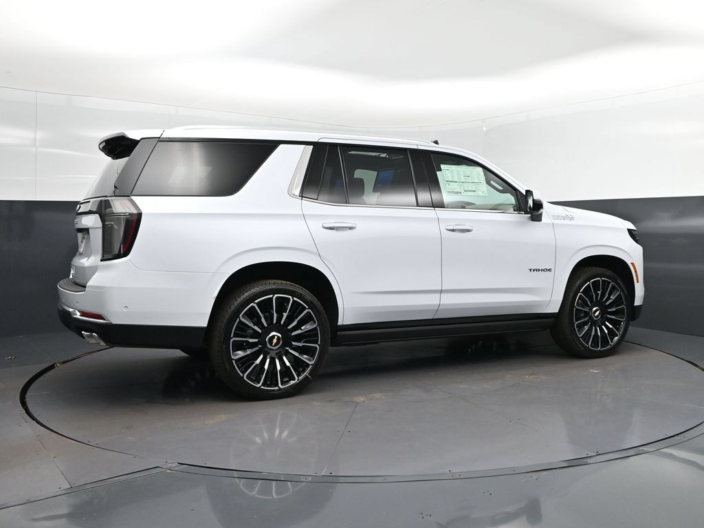 New 2026 Chevrolet Tahoe High Country AWD/4WD image 8
