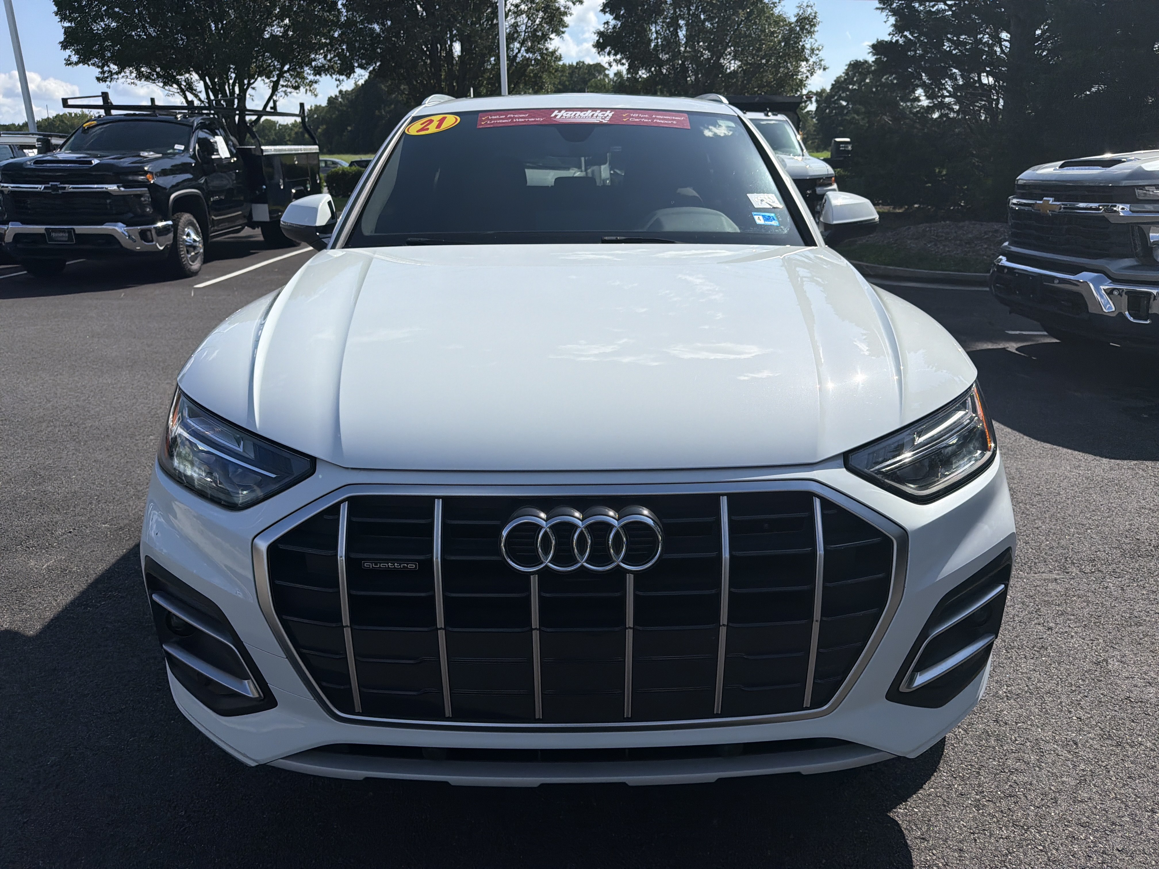 Used 2021 Audi Q5 2.0T Premium w/ Convenience Package AWD/4WD image 3