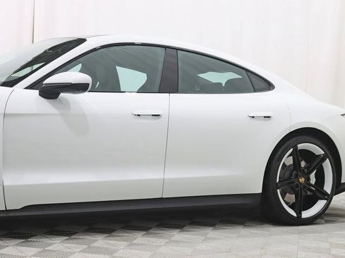 Used 2024 Porsche Taycan 4S image 3