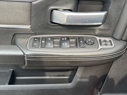 Used 2024 RAM 2500 Big Horn AWD/4WD image 20