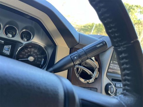 Used 2016 Ford F350 Lariat w/ Lariat Ultimate Package image 33