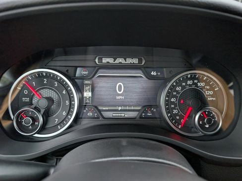 New 2026 RAM 1500 4x4 Crew Cab image 26