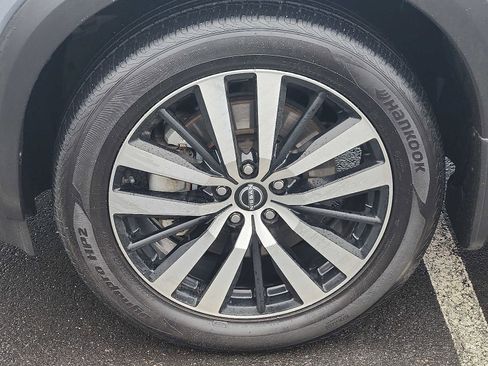 Used 2023 Nissan Pathfinder Platinum w/ Cargo Package image 8