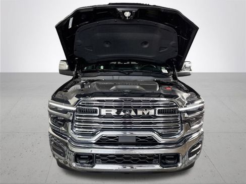 New 2026 RAM 2500 Laramie AWD/4WD image 22