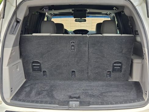 Used 2014 Honda Pilot Touring image 24