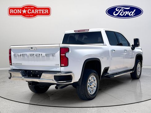 Used 2026 Chevrolet Silverado 2500 LTZ AWD/4WD image 6
