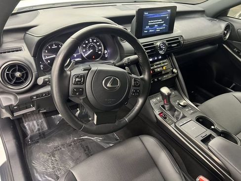 Certified 2025 Lexus IS 300 F Sport RWD image 16