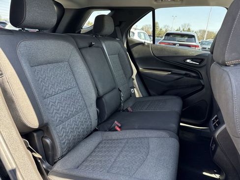 Used 2022 Chevrolet Equinox LT FWD image 25