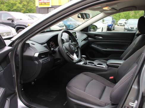 Used 2019 Nissan Altima 2.5 S FWD image 22
