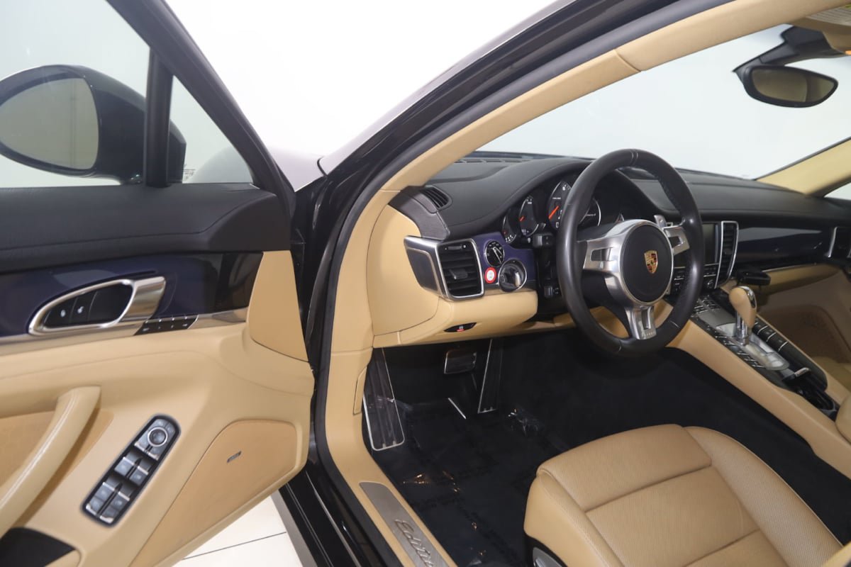 Used 2016 Porsche Panamera 4 Edition AWD/4WD image 54