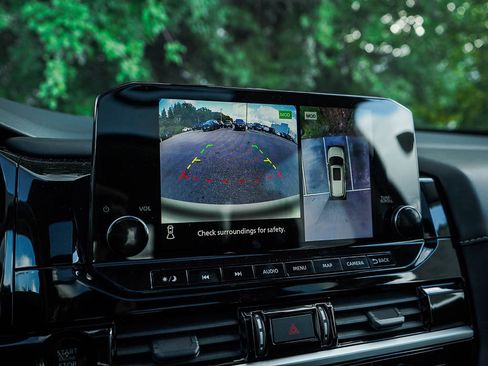 New 2025 Nissan Pathfinder SL w/ SL Premium Package image 26