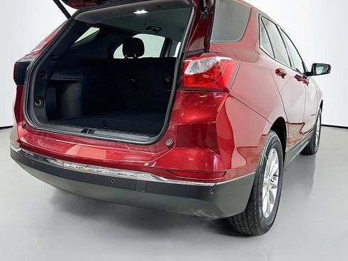 Used 2018 Chevrolet Equinox LT image 23