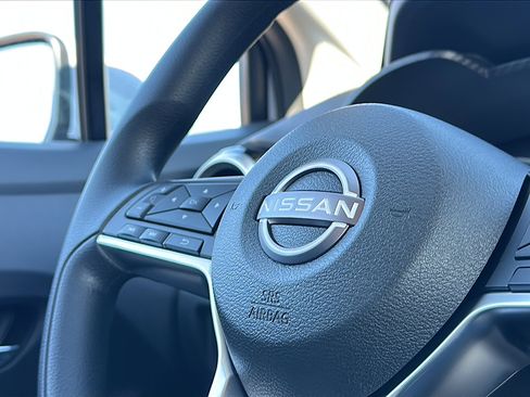 New 2025 Nissan Versa SV w/ Trunk Package image 20