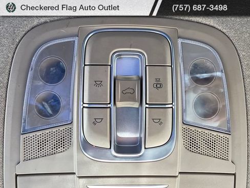 Used 2019 Hyundai Santa Fe Limited FWD image 18