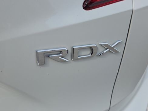 Certified 2023 Acura RDX FWD w/ Technology Package image 16