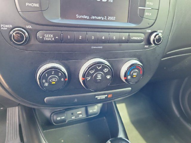 Used 2018 Kia Soul FWD image 31