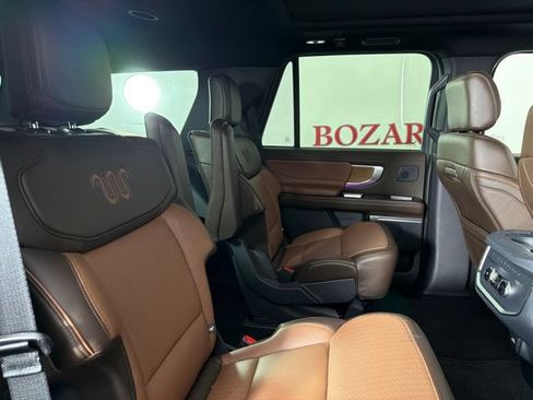 Used 2025 Ford Expedition King Ranch AWD/4WD image 18