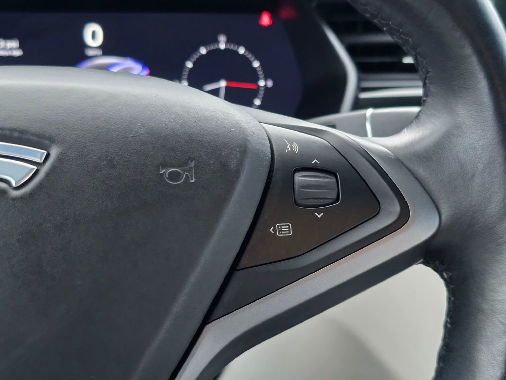 Used 2020 Tesla Model X Long Range AWD/4WD image 28