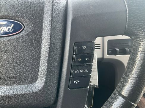 Used 2014 Ford F150 Lariat w/ Equipment Group 502A Luxury image 20