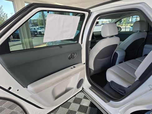 New 2026 Hyundai Ioniq 5 Limited image 36