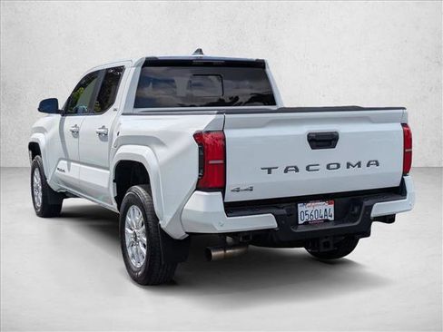 Certified 2024 Toyota Tacoma SR5 image 8