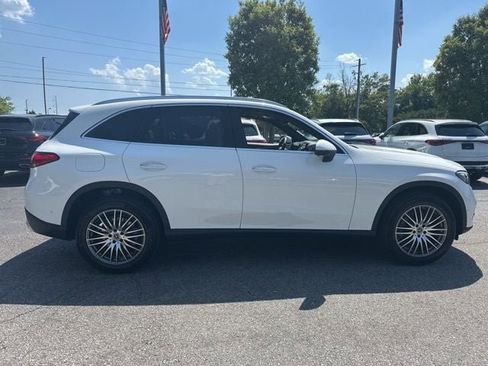 New 2026 Mercedes-Benz GLC 300 4MATIC image 7