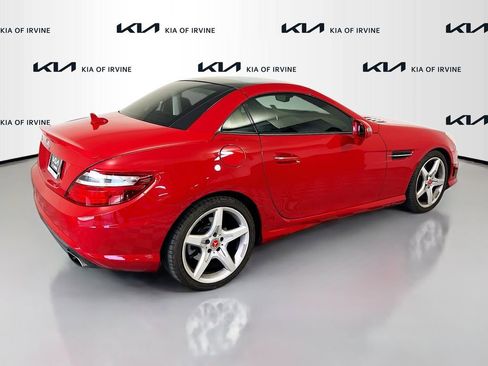 Used 2013 Mercedes-Benz SLK 250 image 7