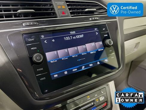 Certified 2024 Volkswagen Tiguan SE AWD/4WD image 15