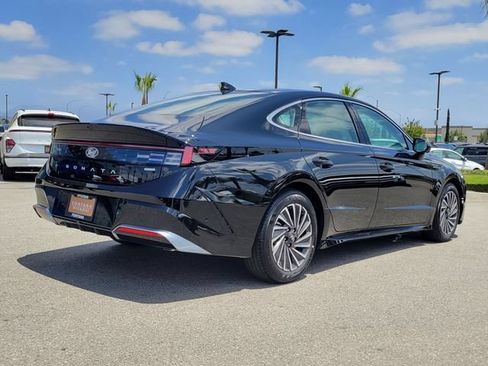 New 2026 Hyundai Sonata Limited FWD image 4