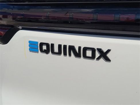 New 2026 Chevrolet Equinox EV LT image 9