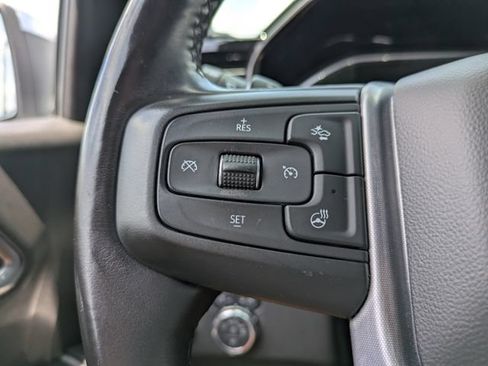Used 2022 GMC Sierra 1500 SLT AWD/4WD image 28