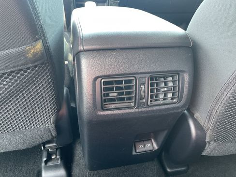 Used 2024 Toyota 4Runner TRD Off-Road image 21