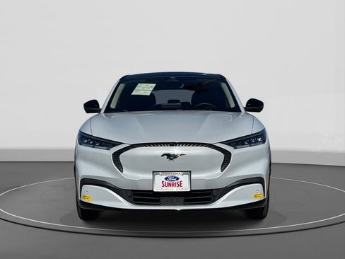 Used 2022 Ford Mustang Mach-E California Route 1 image 3