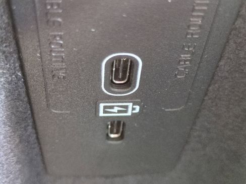 New 2026 Volvo XC60 B5 Ultra w/ Climate Package image 21