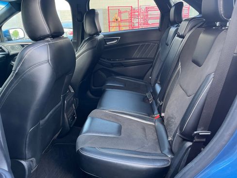 Used 2020 Ford Edge ST w/ Equipment Group 401A AWD/4WD image 25
