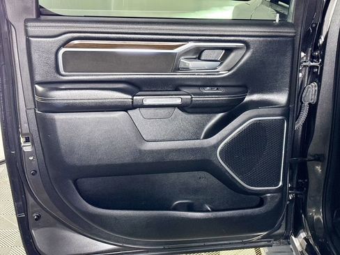 Used 2021 RAM 1500 Laramie w/ Off Road Group AWD/4WD image 18