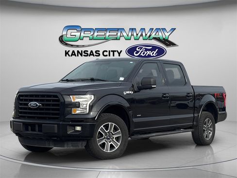Used 2015 Ford F150 XLT w/ Equipment Group 302A Luxury image 3