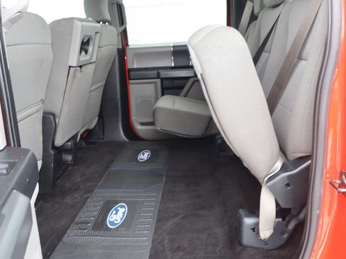 Used 2017 Ford F150 XLT image 15